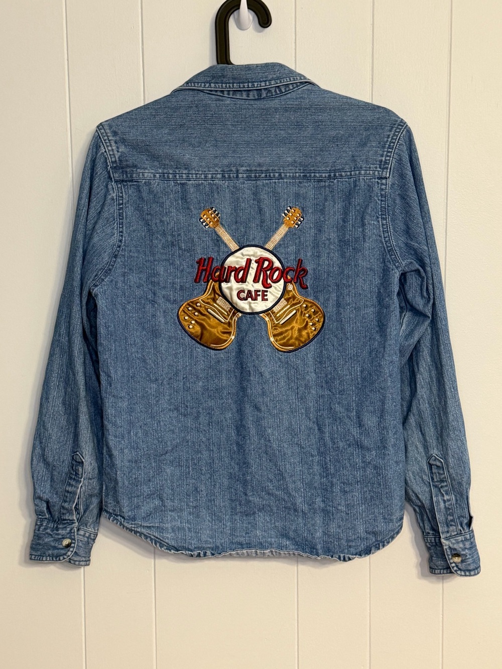 Vintage Hard Rock Cafe Chicago Embroidered Denim Button Down Shirt S